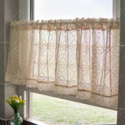 Crochet Kitchen Short Curtain, Vintage Style Half-Sheer Curtain For Small Windows - thumbnail 2