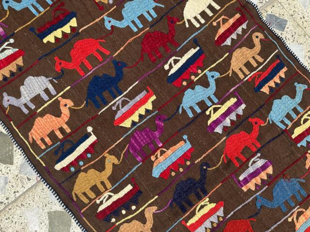 3x5 Ft, Wall Decor Tapestry Embroidered Wool Chainstitch Afghan Women Art Pictorial Camel Rug