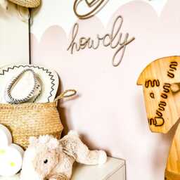 Howdy Wall Sign - Western-Inspired Decor For Kids' Rooms, Nurseries, Or Fun-Loving Adults - thumbnail 2