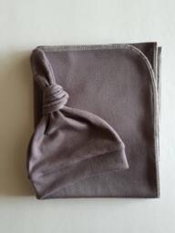 Organic Baby Blanket & Newborn Hat Set. Take Home Gray Swaddle Shower Gift. Photo Prop - thumbnail 1