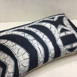 Velvet Ikat Pillow Cover, 16x24, Handwoven Silk Blend - thumbnail 4