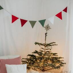 Christmas Garland Bunting Decs Scandi Wall Hanging Stair Decoration - thumbnail 2