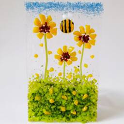 Handmade Fused Glass Tea Light Holder Sunflower & Bee Decor - thumbnail 3