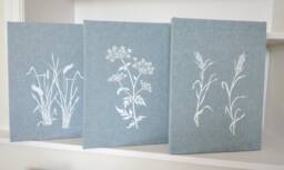 Blue White Wall Hangings Floral