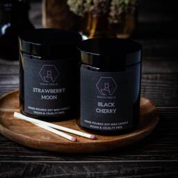 Black Cherry & Vanilla Candle - Fruity Soy Wax - thumbnail 2