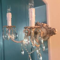 Shabby Chic 2 Light Wall Sconce W/Rose Appliques in A Cream, Pink & Gold Finish, Crystal Almond Teardrops, Beaded Chain - thumbnail 3