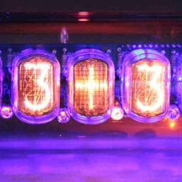 5-Tube Nixie Clock V3 - Ready Assembled With Perspex & Paxolin Case - thumbnail 4