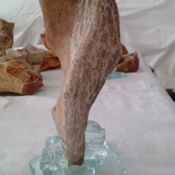 Jagdvogel - Patinierter Naturstein Von Der Lykischen K??ste/T??rkei Naturform Mit Gravuren Verziert Und Als Figur Angedeutet - thumbnail 2
