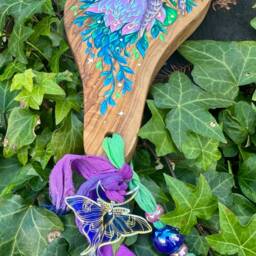 Skull Of Ysera Engraved & Painted Olive Board 23cm - thumbnail 4