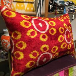 Handwoven Uzbek Silk Velvet Pillow Cover Sunflower Ikat, 24x16'' - thumbnail 3