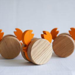 Handcrafted Oak Rolling Crab Toy, Toddler Push Toy - thumbnail 2