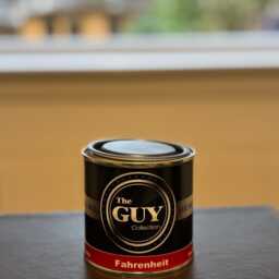 Fahrenheit Triple Scented Candle - thumbnail 3