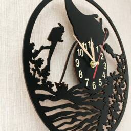 Manta Ray Wall Clock, Scuba Diving Gift, Deep Sea Diver, Beach House Decor - thumbnail 3