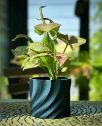 Swirl Plant Pot Modern Spiral Design, Eco-Friendly Pla Planter