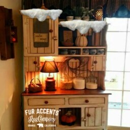 Faux Sheepskin Fireplace Mantle Scarf - White Christmas Garland - thumbnail 2