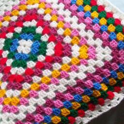 Large Granny Square Design Crochet Blanket - thumbnail 2