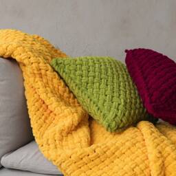 Chunky Knit Yellow Blanket & Pillow Set, Hypoallergenic Micro Polyester, Chunky Soft Plaid With Cusion - thumbnail 2