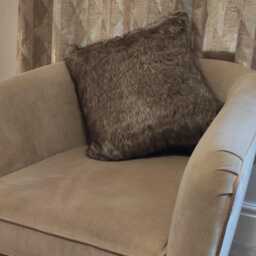 Luxury Grey Wolf Deluxe Faux Fur Cushion Cover - Handmade Sofa Pillow Case - thumbnail 3