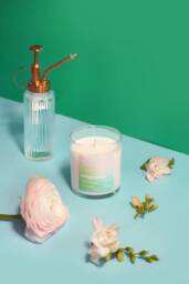 Sampaguita - Jasmine Petals Asian Inspired Scented Candle Tea Soy Wax Bubble Flower - thumbnail 1