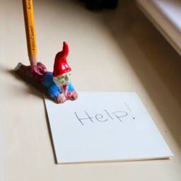 Pocket Zombie Gnomes Halfway There Henry Pen/Pencil Holder - thumbnail 3