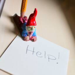 Pocket Zombie Gnomes Halfway There Henry Pen/Pencil Holder - thumbnail 4