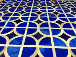 Cowhide Patchwork Rug Raw Leather Argentina - Free Shipping Dyed Light Blue, Dark Blue & Caramel 6' X 8' - thumbnail 1