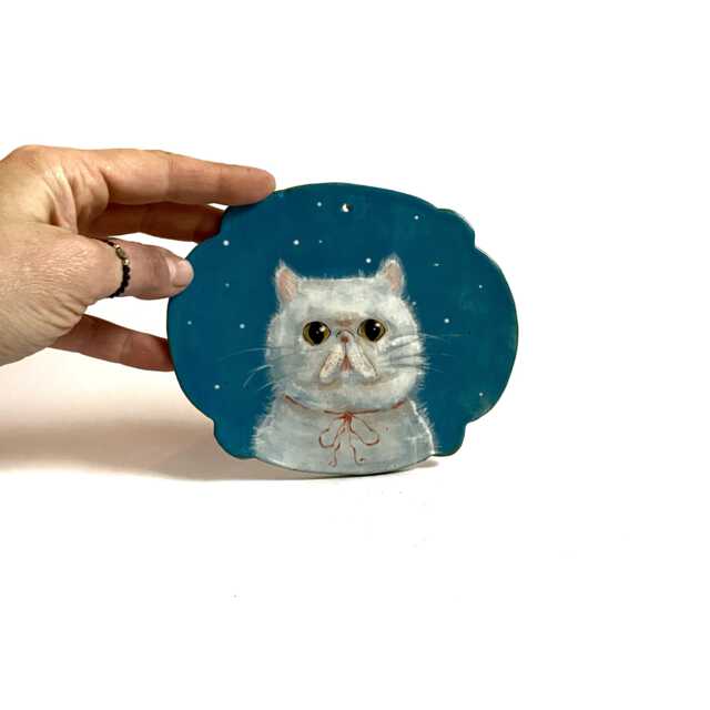 Decorative Plate, Wall Decor, Hanging, Farmhouse Cat Lover White Cat Painting, Persian Ceramic - image 1