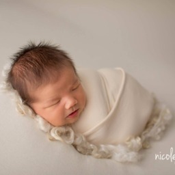 Newborn Baby Photography Props, Cream Wrap, Swaddle Blanket, Cocoon Infant Photo Prop, Stretchy Jersey Wrap - thumbnail 3