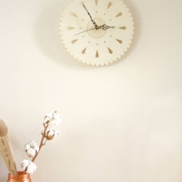 Clock in Wood, Poetic & Minimal Design, Natural Wall Art, Unique Home Decor, Geometric Rain Drop Pattern, Rose-Shaped Decoration Engraved - thumbnail 2