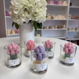 Tulip Bloom Candle Jar/Scented Soy Wax Perfect Gift - thumbnail 3