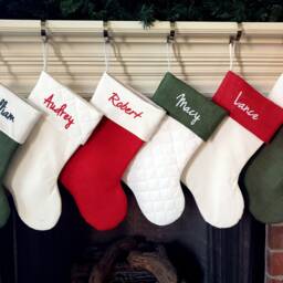 Christmas Stocking. Personalized Hunter Forest Green Burlap Stocking White Quilted Cotton Stockings - thumbnail 2