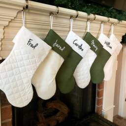 Christmas Stocking. Personalized Hunter Forest Green Burlap Stocking White Quilted Cotton Stockings - thumbnail 3