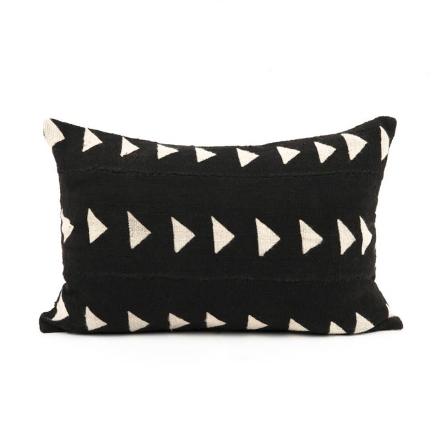 African Mud Cloth Pillow Cover, Black & Off White Triangle Print, 18x12 - image 1