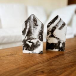 Concrete Bookends // House Shelf Decoration Scandinavian Interior Detail Home Warming Gift - thumbnail 2