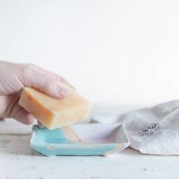 Shoreline Ceramic Soap Dish - thumbnail 4