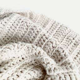 Crochet Chunky Afghan Throw - The Comodo - thumbnail 3