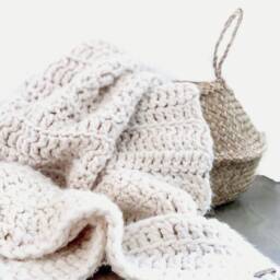 Crochet Chunky Afghan Throw - The Comodo - thumbnail 2