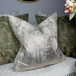 stunning Metallic Cushion Cover, Champagne Gold Pillow Luxury Cover For Sofa Or Bed, Designer Velvet Touch Fabric Tapini - thumbnail 4