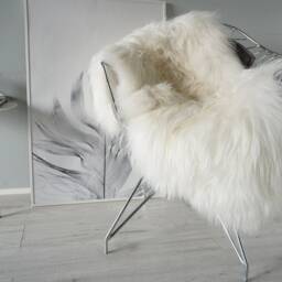 "Real Icelandic Sheepskin Rug Natural White Long Wool, Elegant Home Decor - 47"" X 29" - thumbnail 2