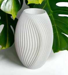 Lamel Vase - Elegant Minimalist Home Decor - thumbnail 1