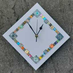 Lilac Diamond Wall Clock With Glass Cabochons - Original Home Decor - 28cm - thumbnail 3