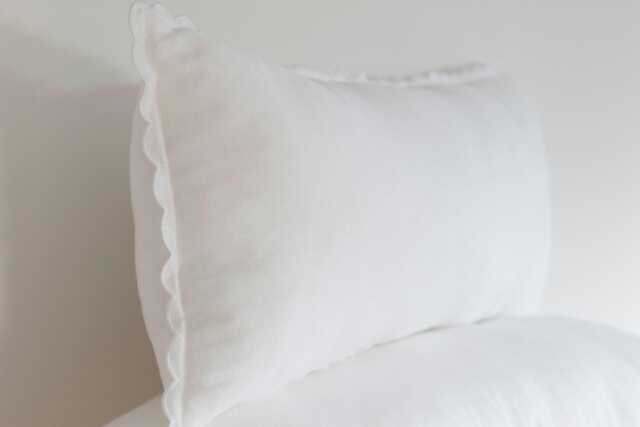 White Lumbar Linen Scalloped Edge Pillow Cover - 12x28'' Or 12x36'' Size - image 1