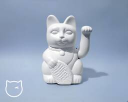 White Lucky Cat Hand Painted Maneki Neko - 7 Inch - thumbnail 1