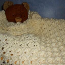 Cream Colored Handmade Hand - Knitted Baby Afghan Or Blanket Chunky Weight Yarn - thumbnail 3