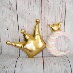 Gold Crown Pillow, Gold Nursery, Cushion, Baby Bedding, Decorative Pillow, Room Decor, Kids Girls Princess Room, Metallic Cushion - thumbnail 4