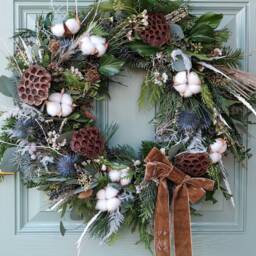 Eucalyptus/Cotton Limited Edition Luxury Festive Christmas Wreath - Preorder - thumbnail 2