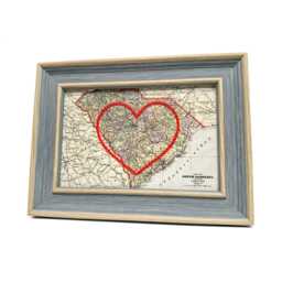 South Carolina Heart Map - Custom Gift Anniversary For Him Framed Wedding Vintage Print With Hand-Embroidered - thumbnail 1