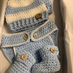 Crochet Baby Gift Set - Blanket, Hat, Booties & Diaper Cover Handmade Newborn Shower Coming Home Outfit - thumbnail 3