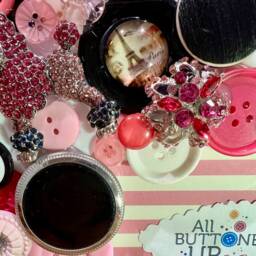 French Button Frame in Pink Black & White ~ Parisian French Traveler Travel Shabby Chic Retro Decor 4x6 Photo - thumbnail 2