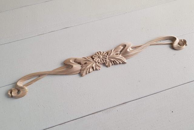 Graceful Carved Wood Decor For Furniture - image 1